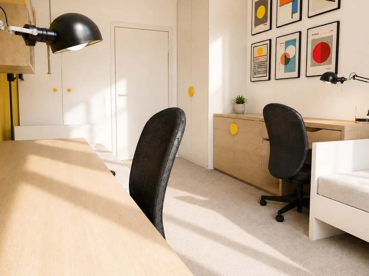 Designové spolubydlení – čtyři pokoje, velký společný obývák s kuchyní, dvě koupelny — fotka 4